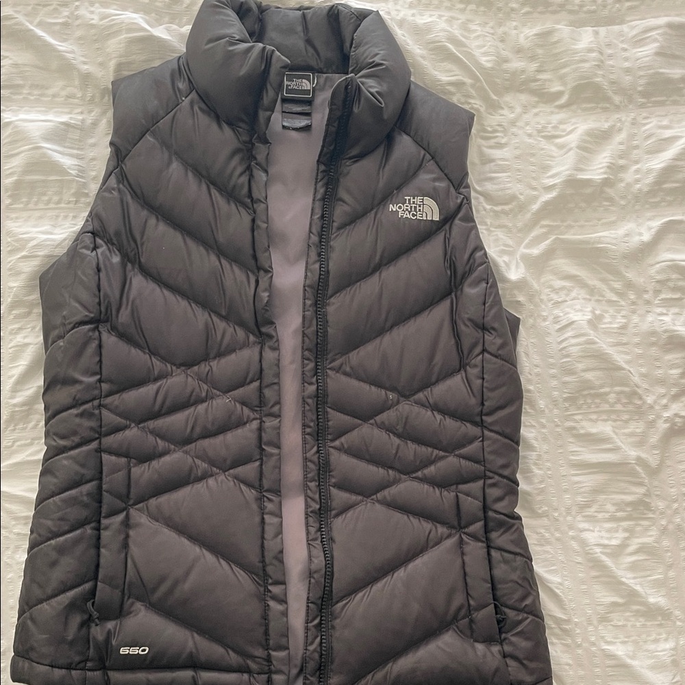 The North Face Women's Black Quilted Vest